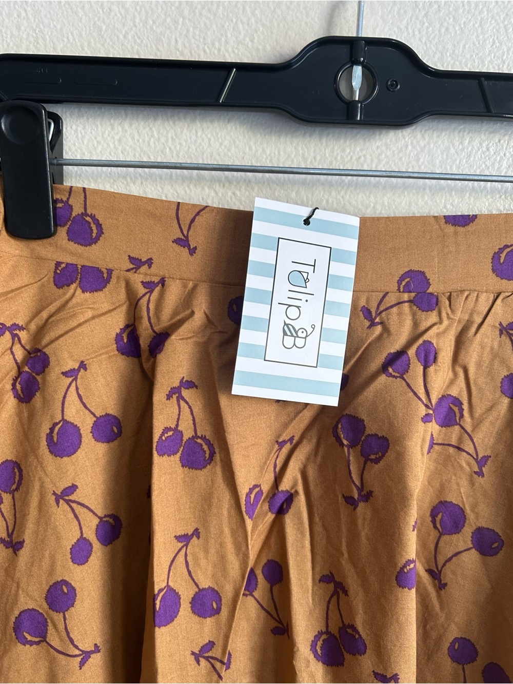 NWT Tulip B Brown Camel Purple Cherries Full Cherry Skirt Elastic Waist Lined L - Picture 2 of 7